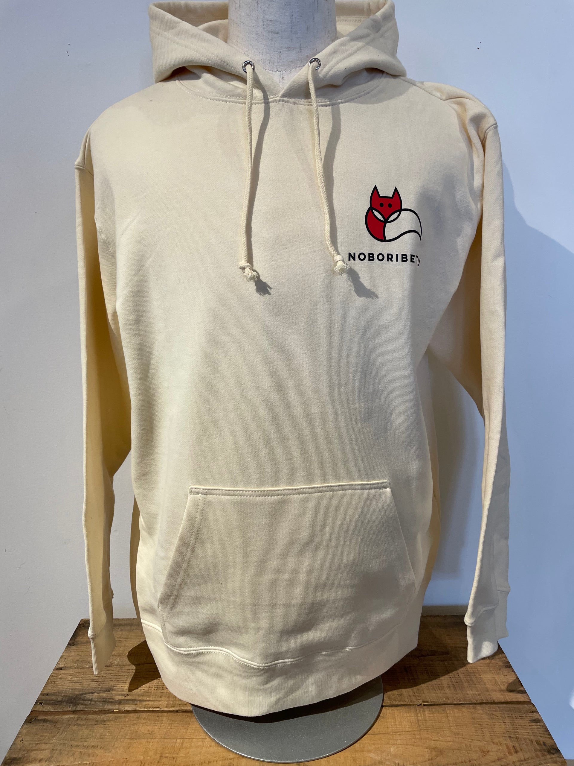 登別キツネロゴパーカー – adex base 登別キツネロゴパーカー – adex base